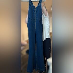 BRAND NEW Rolla’s denim bell bottom overalls